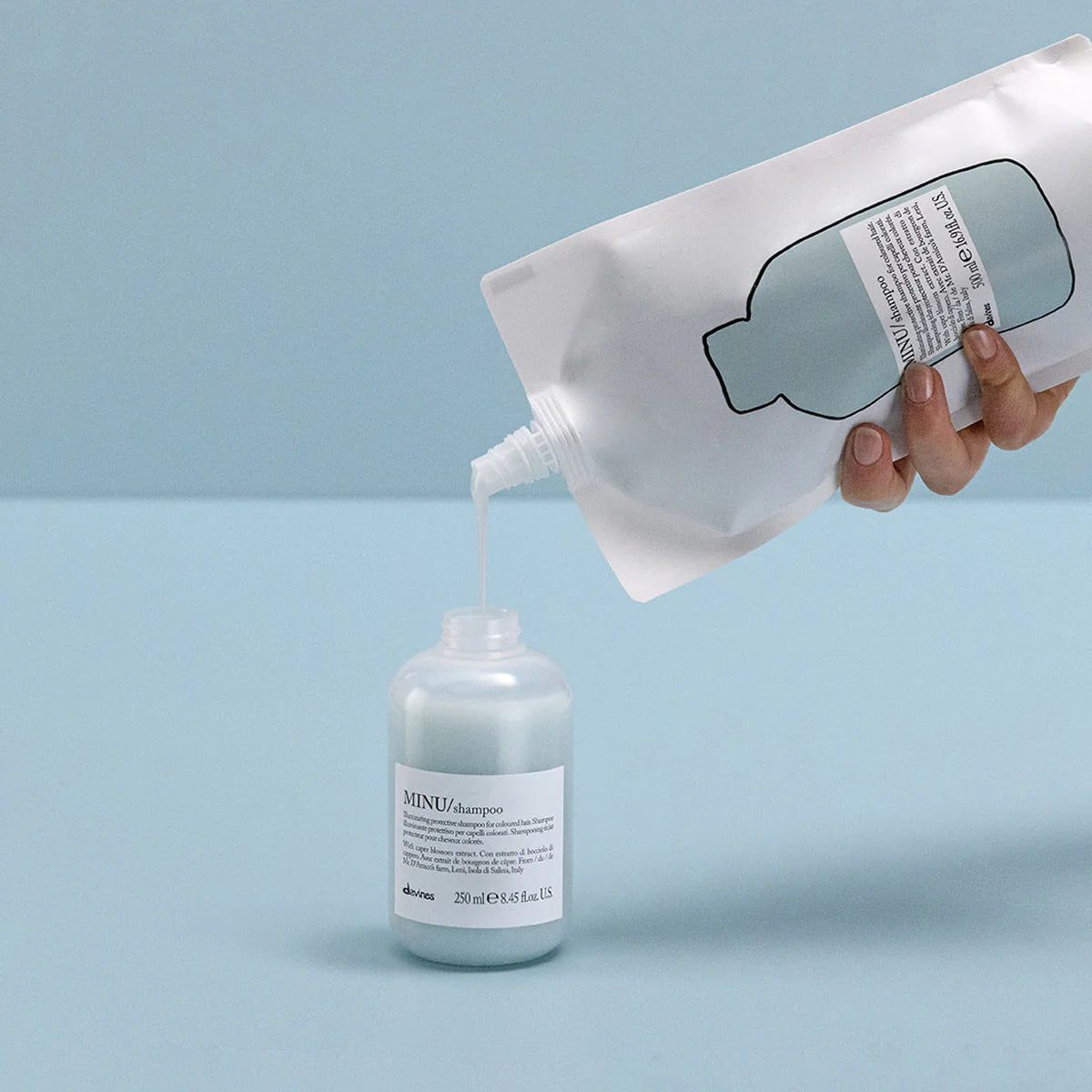MINU Refill 500ml Champú iluminador y protector para cabellos teñidos