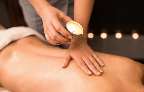 Masaje Relajante con Vela Aromática.